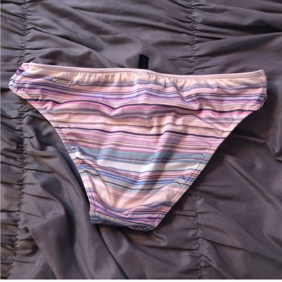 Victoria Secret Stripped bikini bottoms - Picture 4 of 4